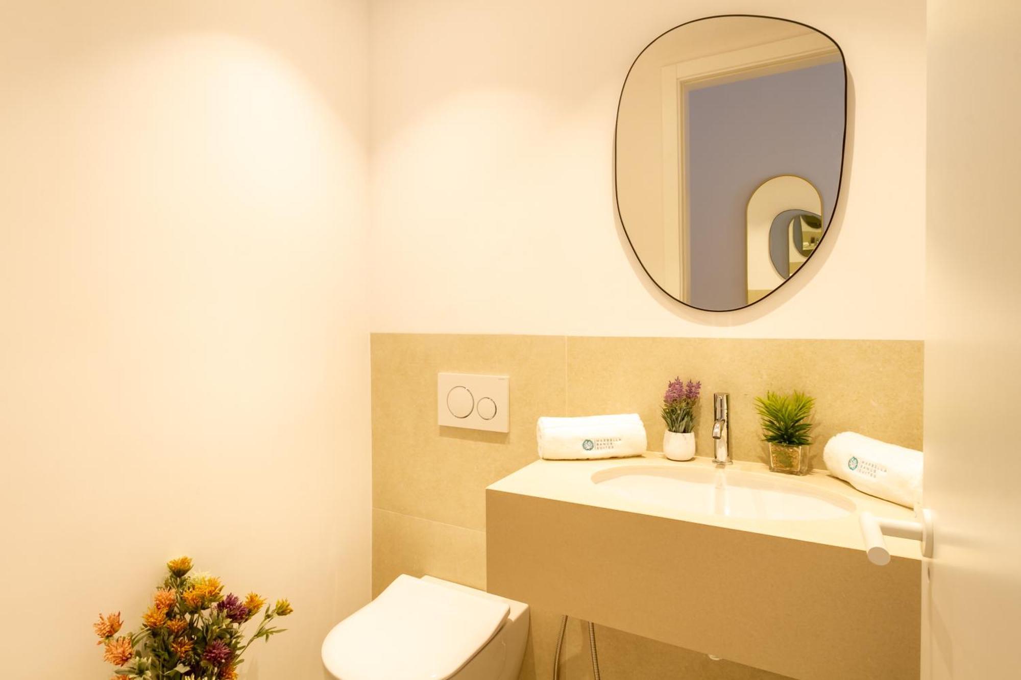 Apartemen Banus - Playas Del Duque Beachside Complex *