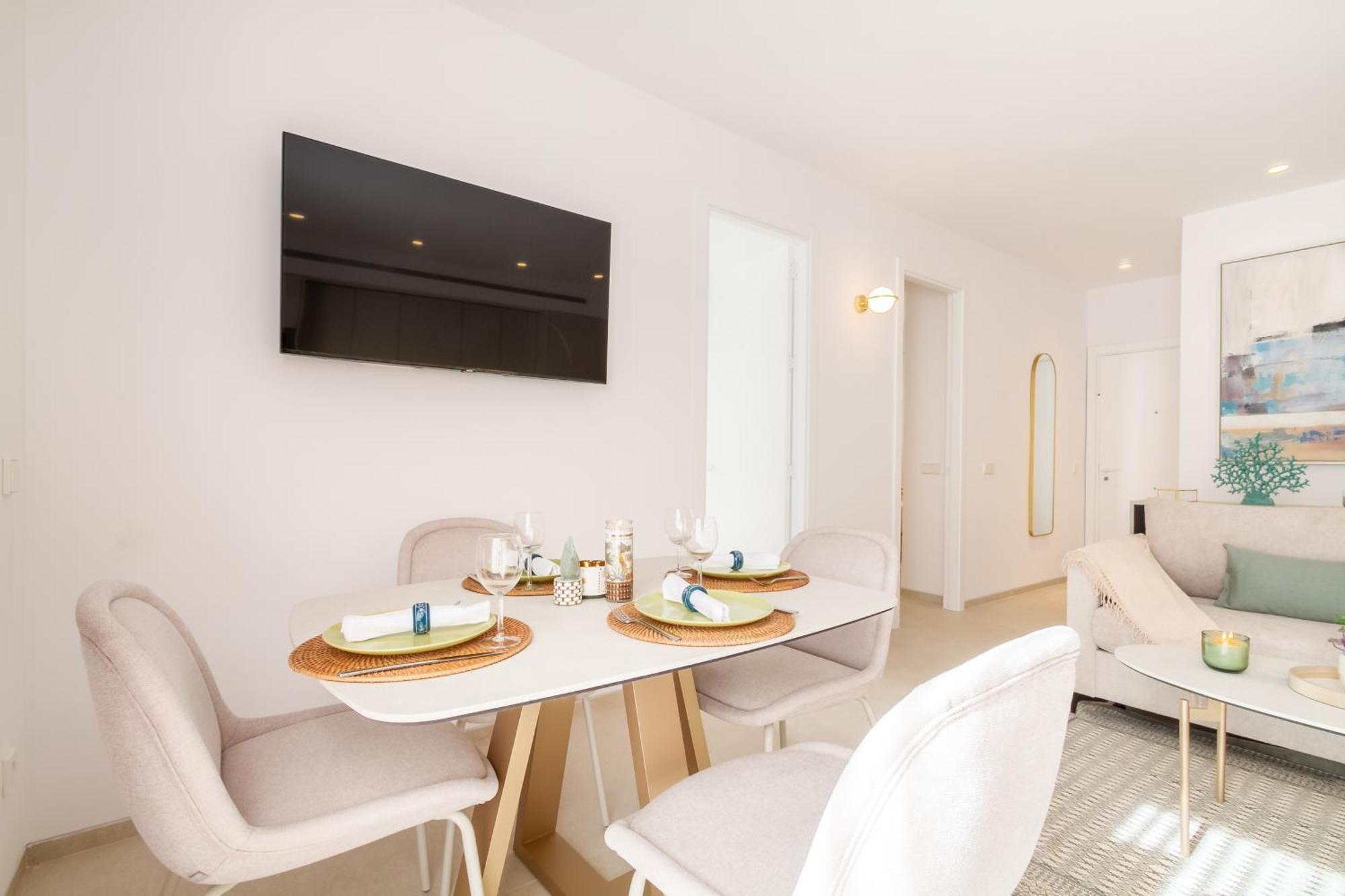 Apartemen Banus - Playas Del Duque Beachside Complex